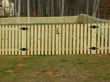 Bryan Fences (615) 977-1450