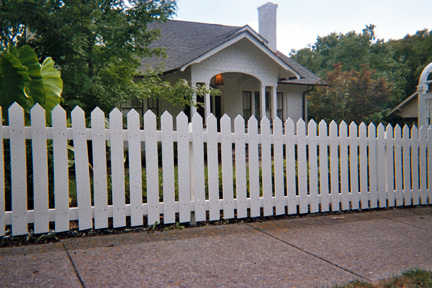 Bryan Fences (615) 977-1450
