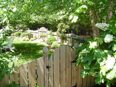 Bryan Fences (615) 977-1450